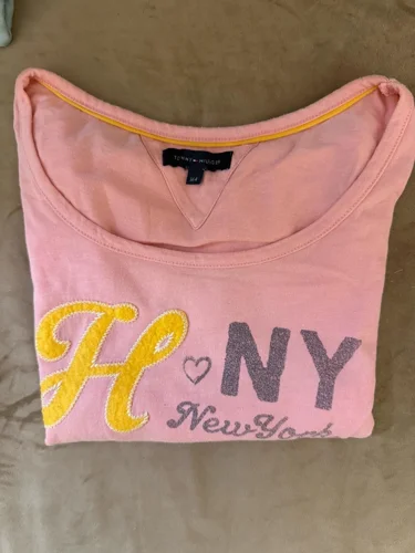 Tommy Hilfiger T-shirts