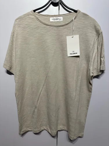 Pull & Bear T-shirts