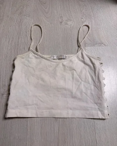 Pull & Bear Crop Tops