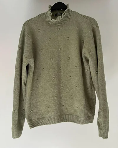 Max Sweaters & Pullovers