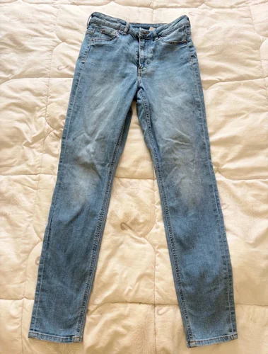 H&M Jeans