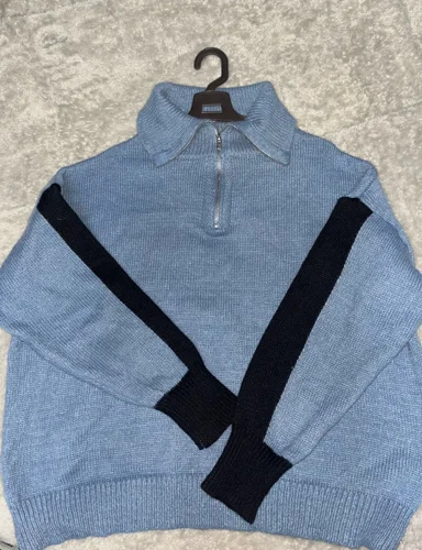 Sweaters & Pullovers