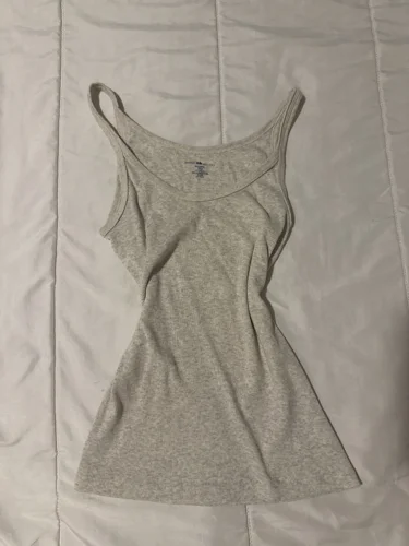 Brandy Melville تانك توب