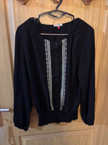Blouses