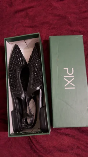 Pixi Flats