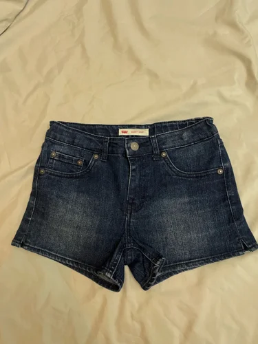 Levi's شورتات