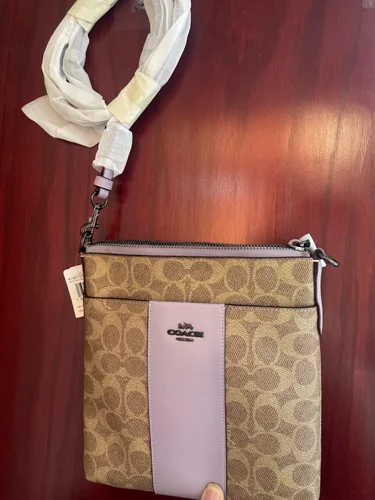 Coach شنط كروس