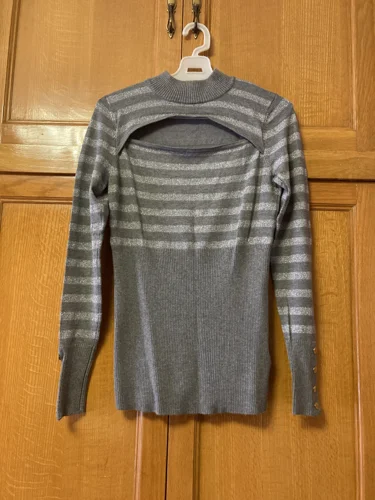 GUESS Sweaters & Pullovers