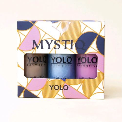 Yolo Nails