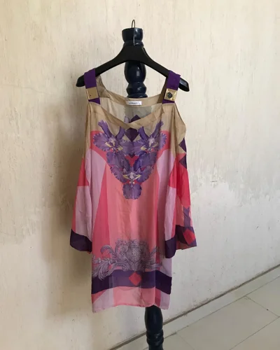 Versace بلوزات