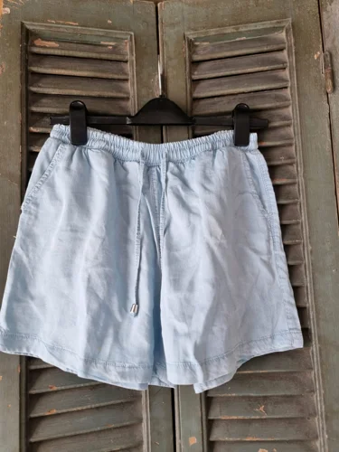 Defacto Shorts