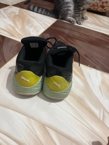 Puma Sneakers