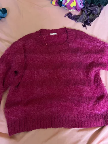 Hot Stuff Sweaters & Pullovers