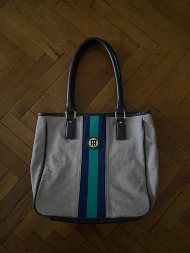 Tommy Hilfiger Shoulder Bags