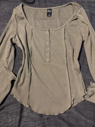 Dazy Long Sleeve