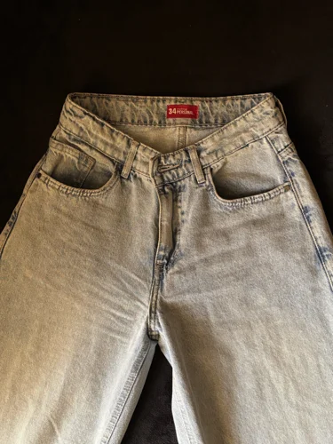 Nothing Personal Jeans
