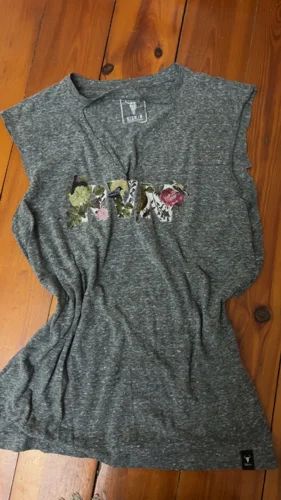 RAViN T-shirts