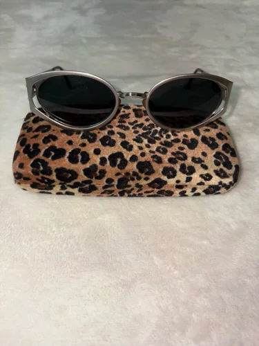 vogue eyewear Accessories
