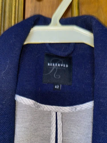Reserved بليزر