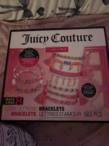 Juicy Couture أساور