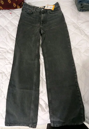 H&M Jeans