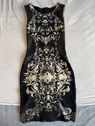 Mini Dresses