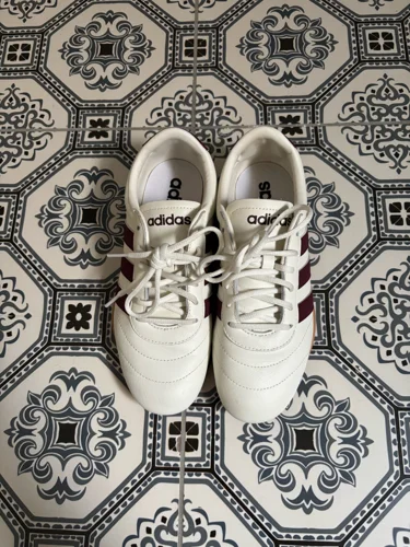 adidas Sneakers
