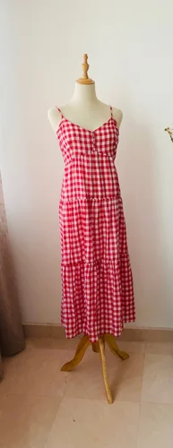 Max Midi Dresses