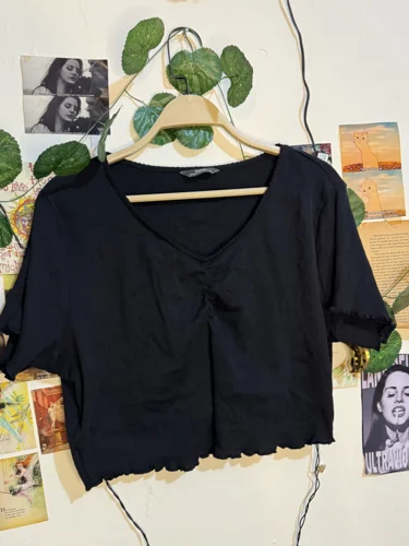 Max Crop Tops