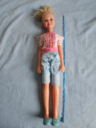 Barbie Figures & Games