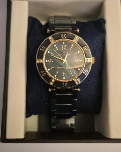 Anne Klein ساعات