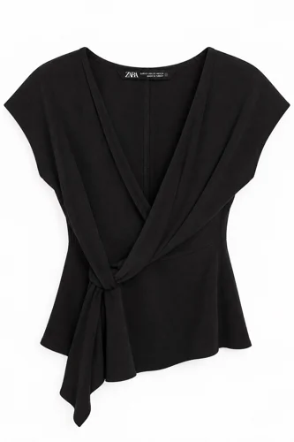 Zara بلوزات