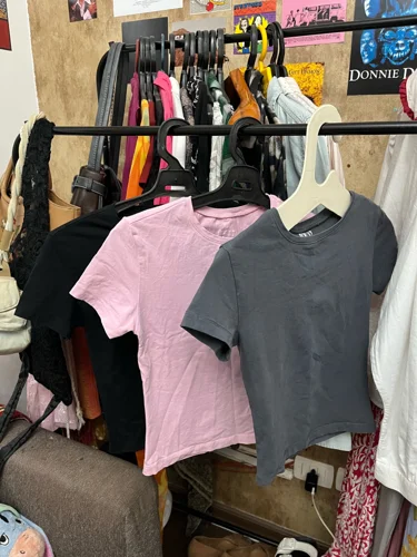 e(x)it T-shirts