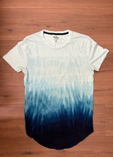 Hollister T-shirts