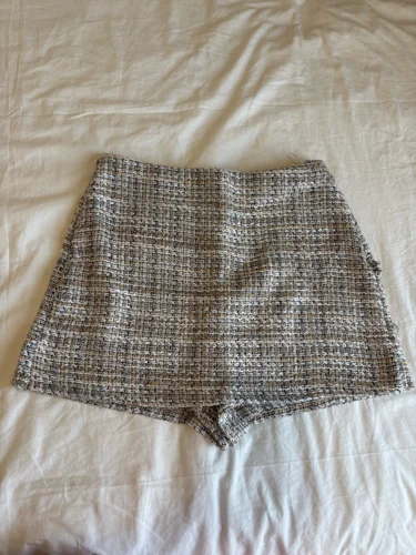 Zara Skorts
