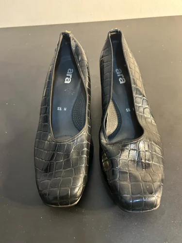 ara Pumps