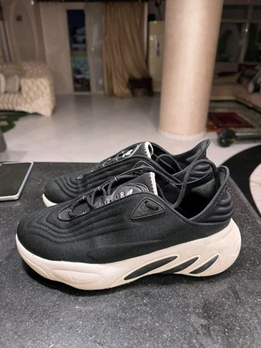 adidas Originals Sneakers
