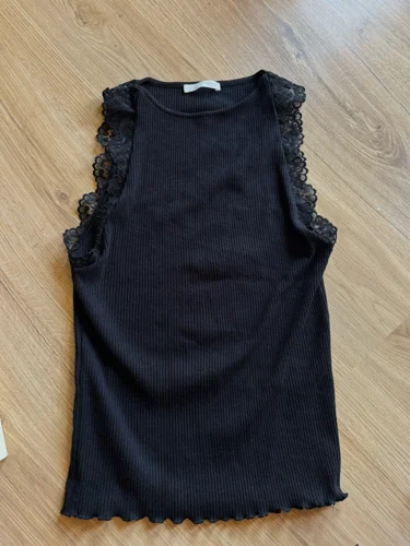 Zara Tank Tops