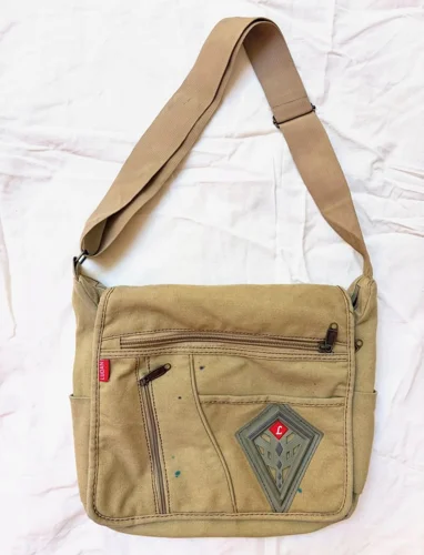 Cross-Body & Messenger Bags