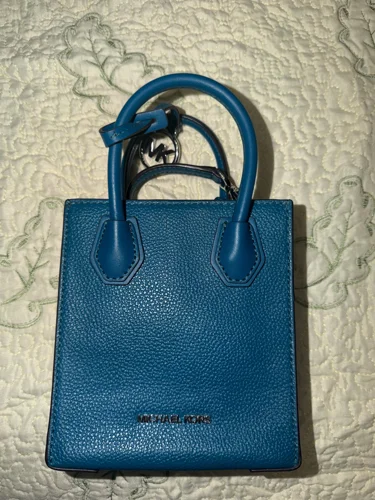 Michael Kors شنط كروس