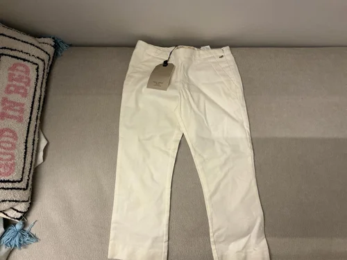 Zara Girls بناطيل وجيبات