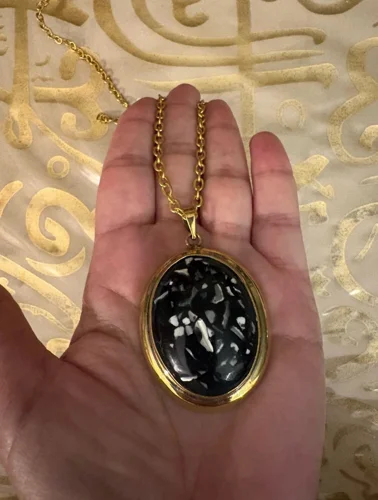 Local Necklaces