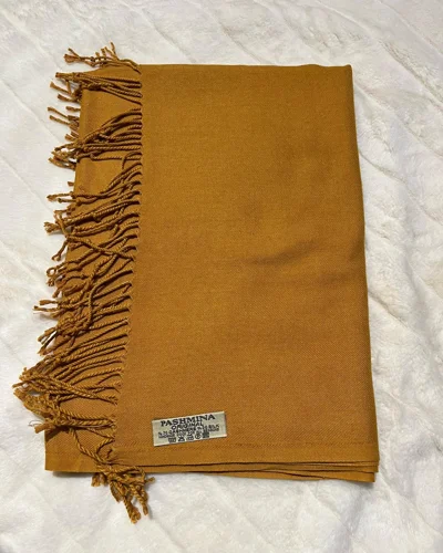 Pashmina إيشاربات وشالات