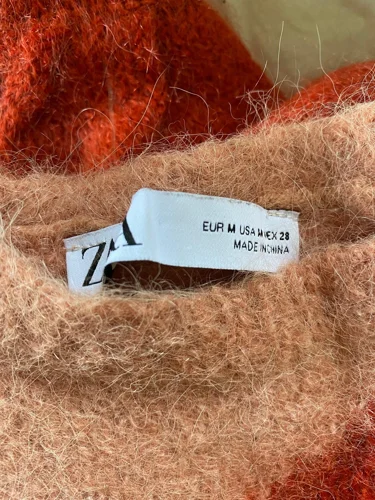 Zara توبات