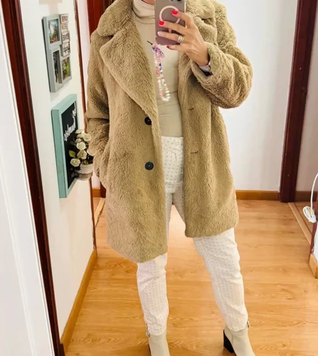 Zara Coats