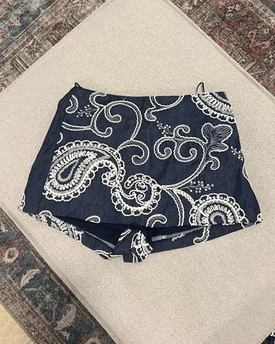Zara Skorts