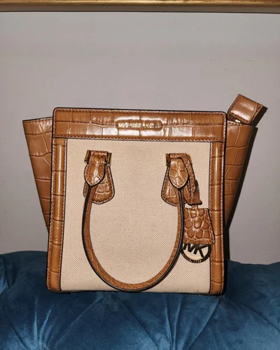 Michael Kors Shoulder Bags