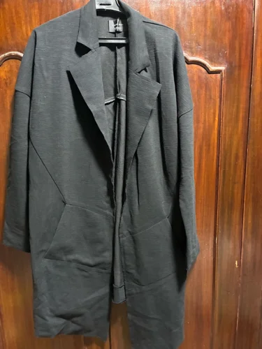 Zara Coats