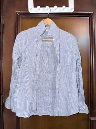 GAP Shirts