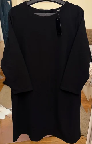 Max Midi Dresses